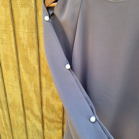 Amanda Uprichard Genessee Gray Blouse Open Sleeve Pearl Button Womens Size S - Picture 2 of 8
